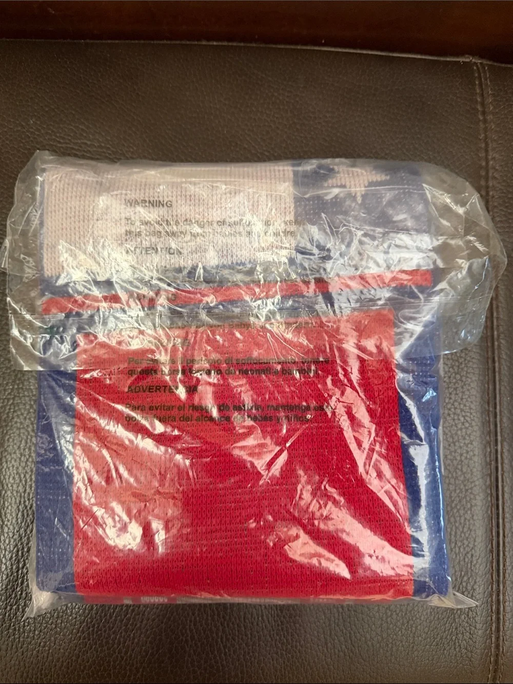 Chile National Soccer Team Knit Scarf Features National Flag w/Fringe Edges